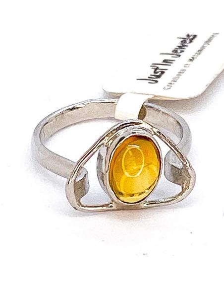 bague artisanale argent et pierre fine citrine