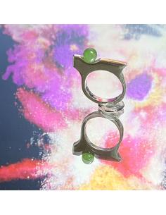 bague contemporaine en argent rhodié avec une perle de jade 2