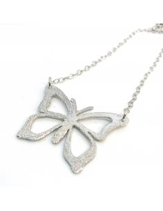 collier artisanal pour femme argent rhodié motif papillon
