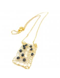 Collier vermeil artisanal pendentif tissé avec perles de pierres de lune et des onyx 2