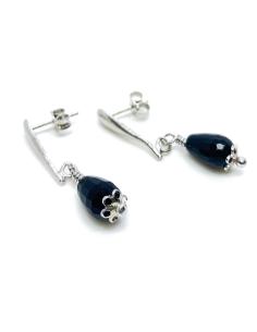 Boucle d'oreille goutte d'agate noire sur argent rhodié, collection Manon