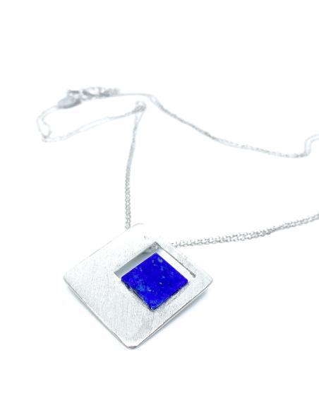Collier artisanal pour femme argent rhodié et lappis-lazuli
