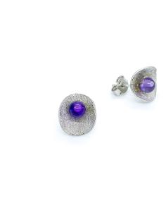 boucle d'oreille argent antiallergique surface diamantée et améthyste 2