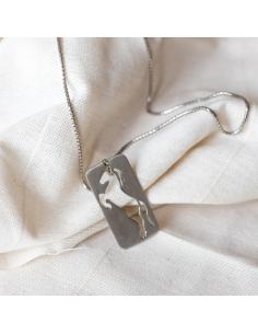 Création artisanale motif cheval repercé vendu en ligne ou dans notre bijouterie de Ramillies