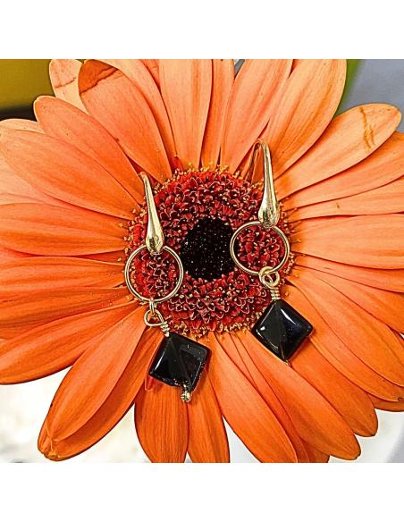 boucle d'oreille en argent plaqué or vermeil avec véritable agate noire collection charly justin jewels