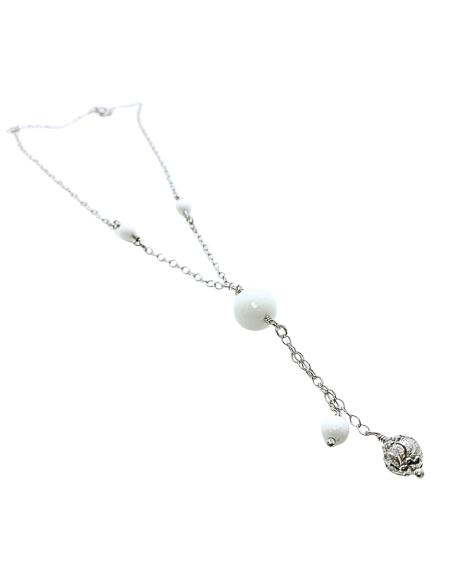 collier artisanal en argent rhodié antiallergique pour femme avec pierres fines d'agate blanche