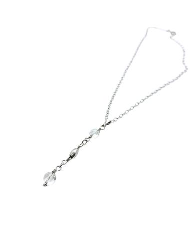 collier artisanal argent rhodié pour femme avec pierres naturelles de cristal de roche collection helina de chez Just'in Jewels