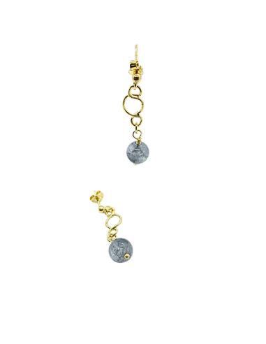 boucle d'oreille argent plaqué or vermeil avec perles de quartz gris collection Charlotte de chez Just'In Jewels