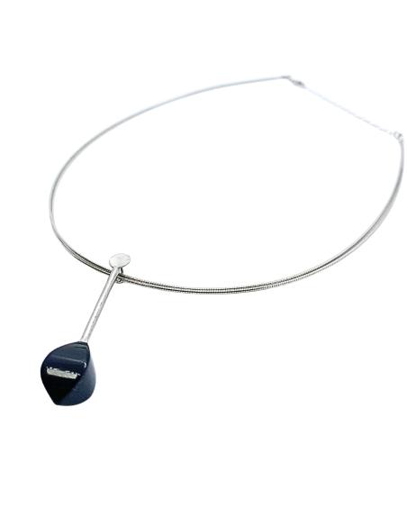 collier artisanal pour femme en argent rhodié avec véritable onyx création just'in jewels
