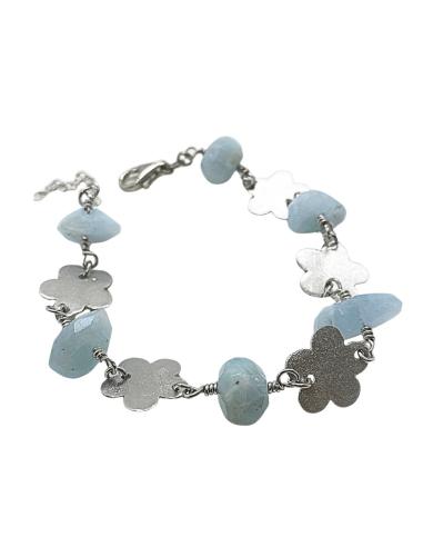Bracelet artisanal en argent rhodié motifs fleurs et aigue marine, créations fait main par Just'in jewels