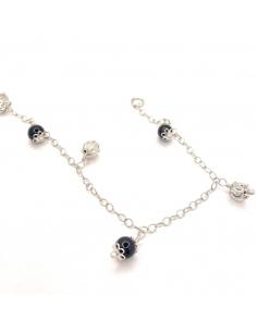 Bracelet artisanal argent rhodié avec perles pendantes agate noire, collection Alexiane
